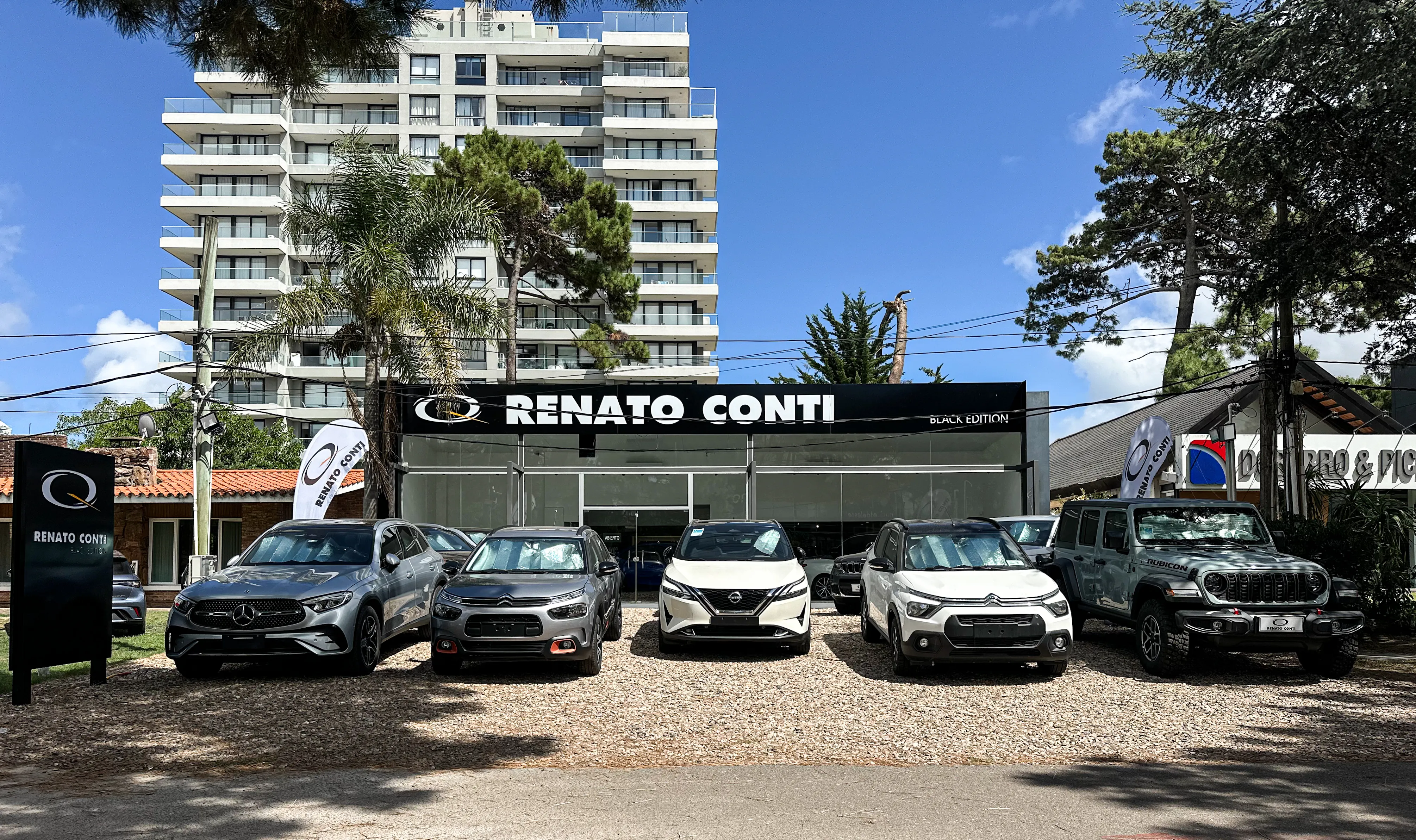 Fachada sucursal Punta del Este